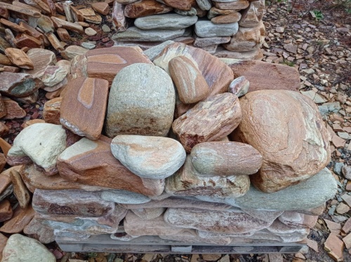 Златолит жёлтый, жёлто-зелёный глыбки и валуны для ланшафтного дизайна купить в Тобольске