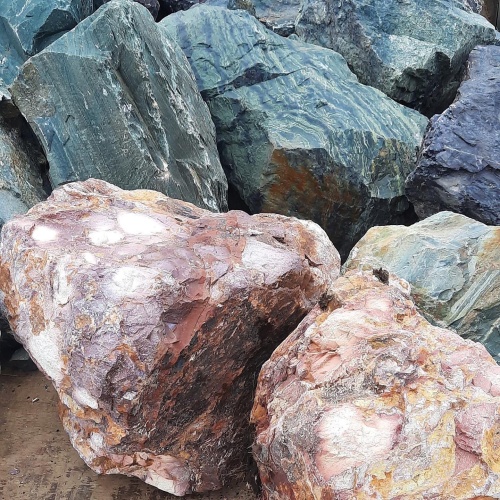 Ландшафтные глыбы красно-фиолетовые 200-1000 килограмм купить в Тобольске