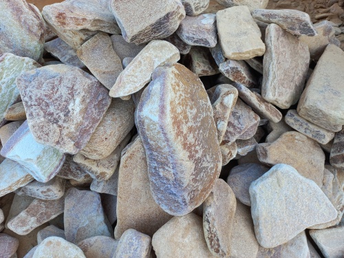 Златолит жёлтый, жёлто-зелёный глыбки и валуны для ланшафтного дизайна купить в Тобольске