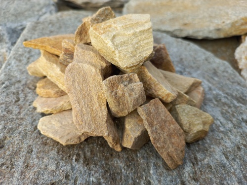 Златолит жёлтый декоративная каменная крошка купить в Тобольске