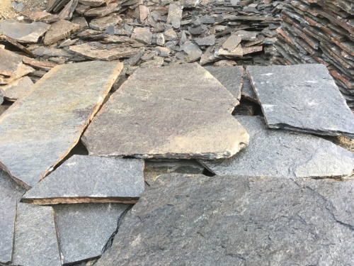 Серицит для облицовки цоколя, отмостки купить в Тобольске